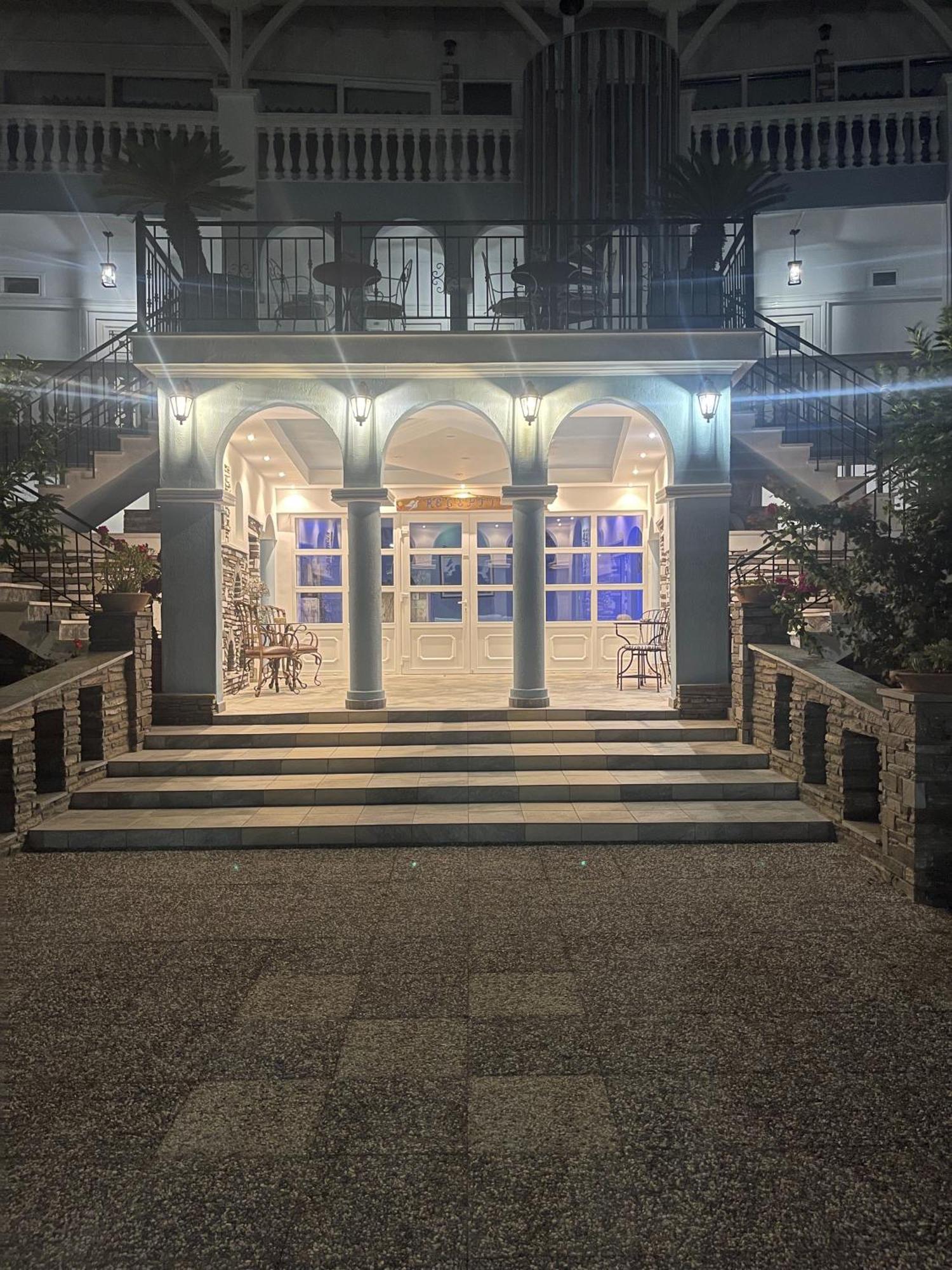 Diaporos Hotel Вурвуру Экстерьер фото