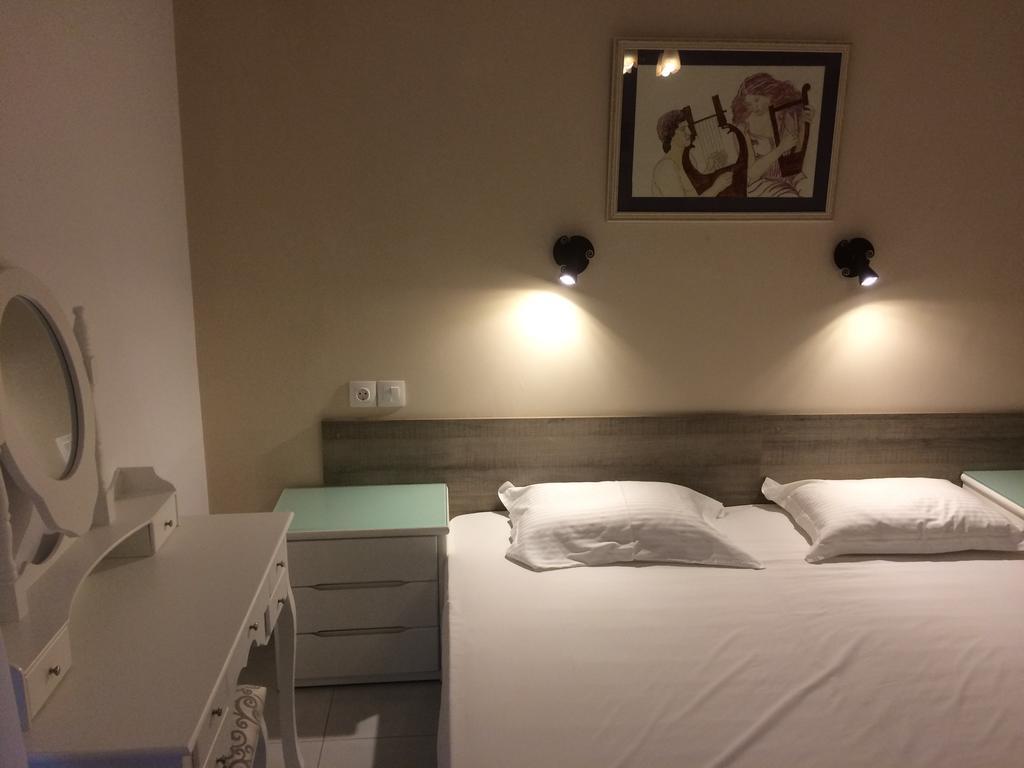 Diaporos Hotel Вурвуру Экстерьер фото