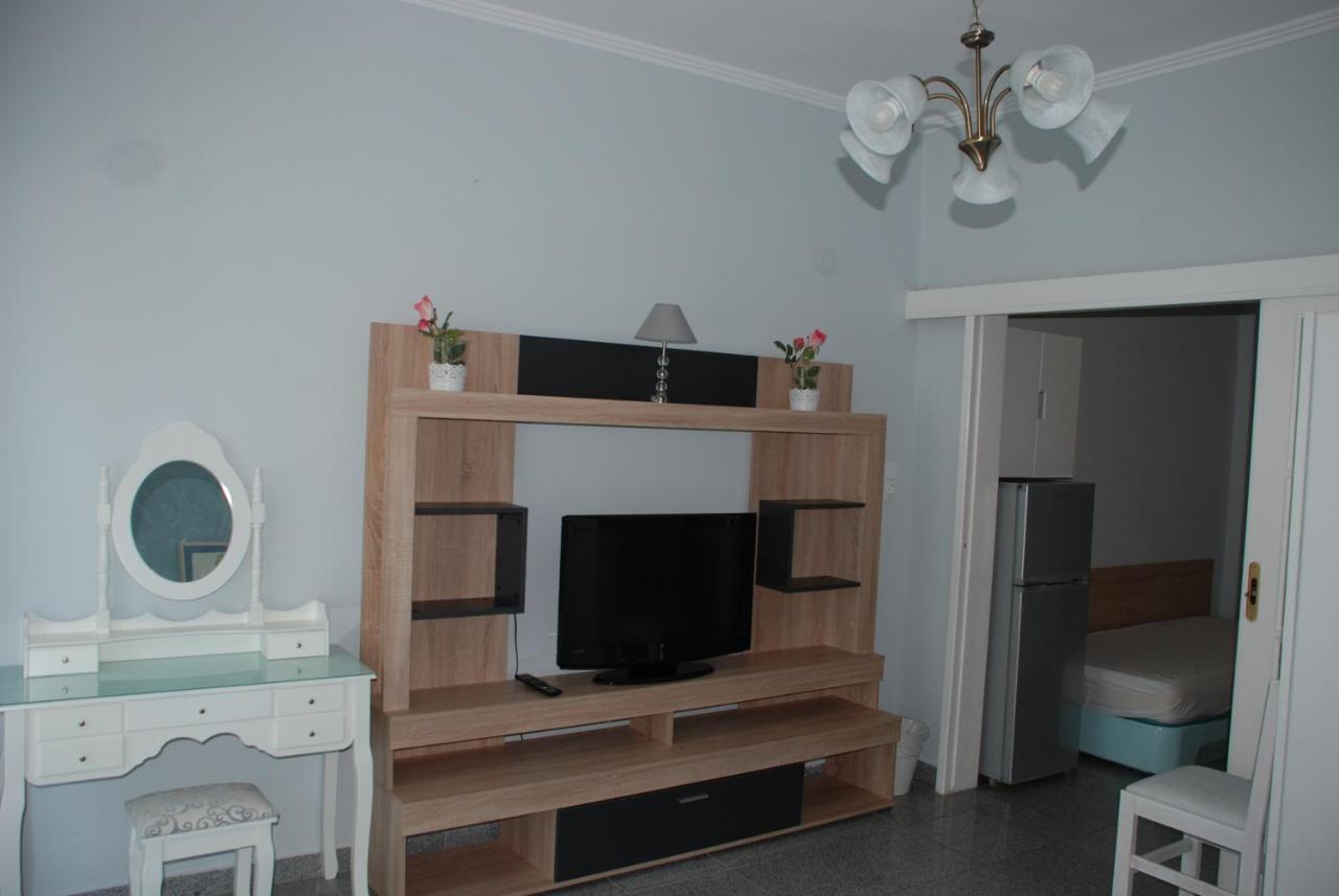 Diaporos Hotel Вурвуру Экстерьер фото